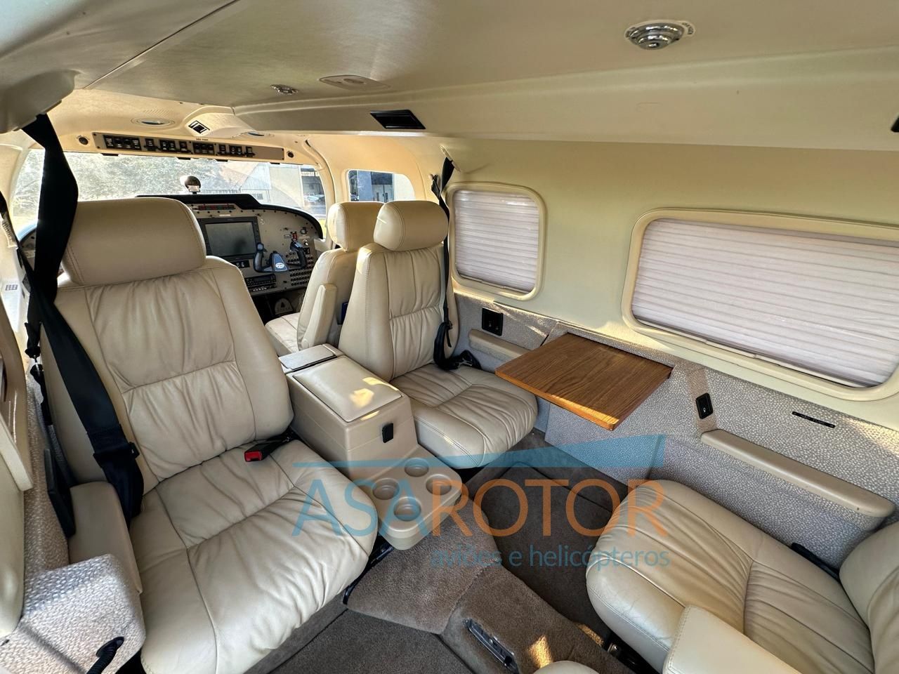 Piper PA34-220T SENECA V 2009