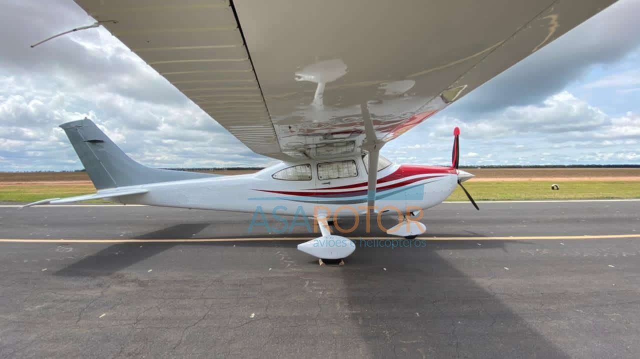 CESSNA SKYLANE 182T ASPIRADO 2005