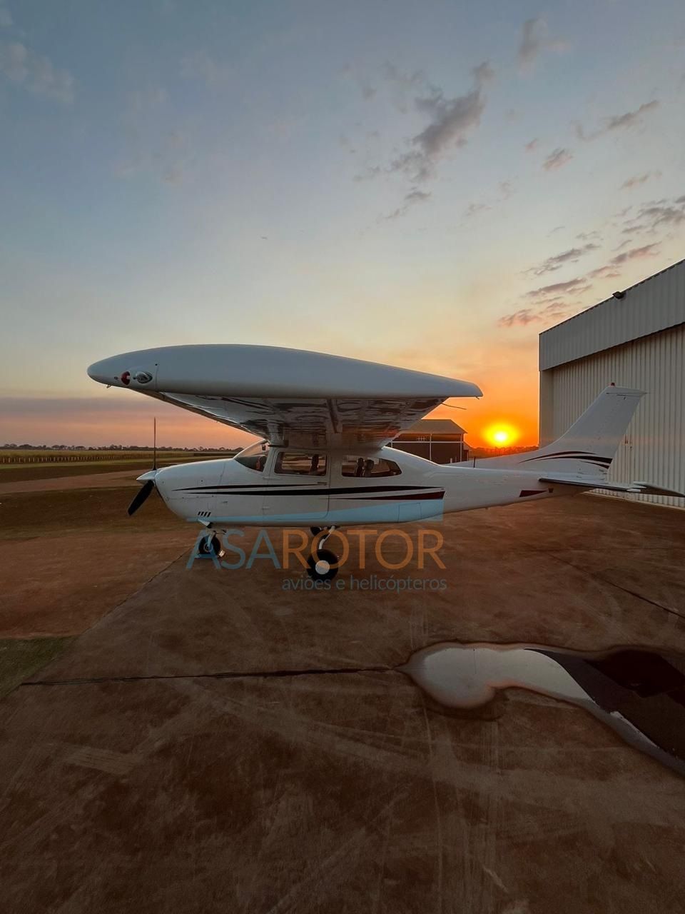 CESSNA T210M CENTURION II TURBO 1977