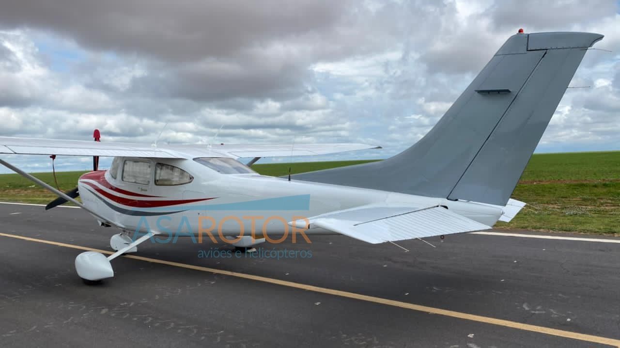 CESSNA SKYLANE 182T ASPIRADO 2005