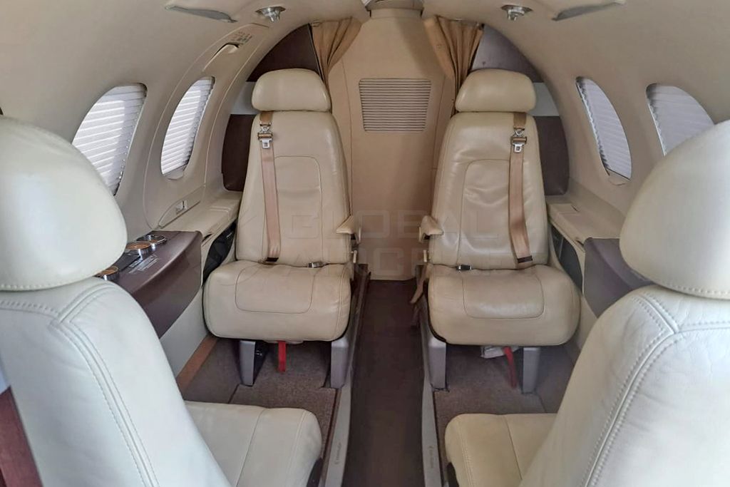 EMBRAER PHENOM 100 2009