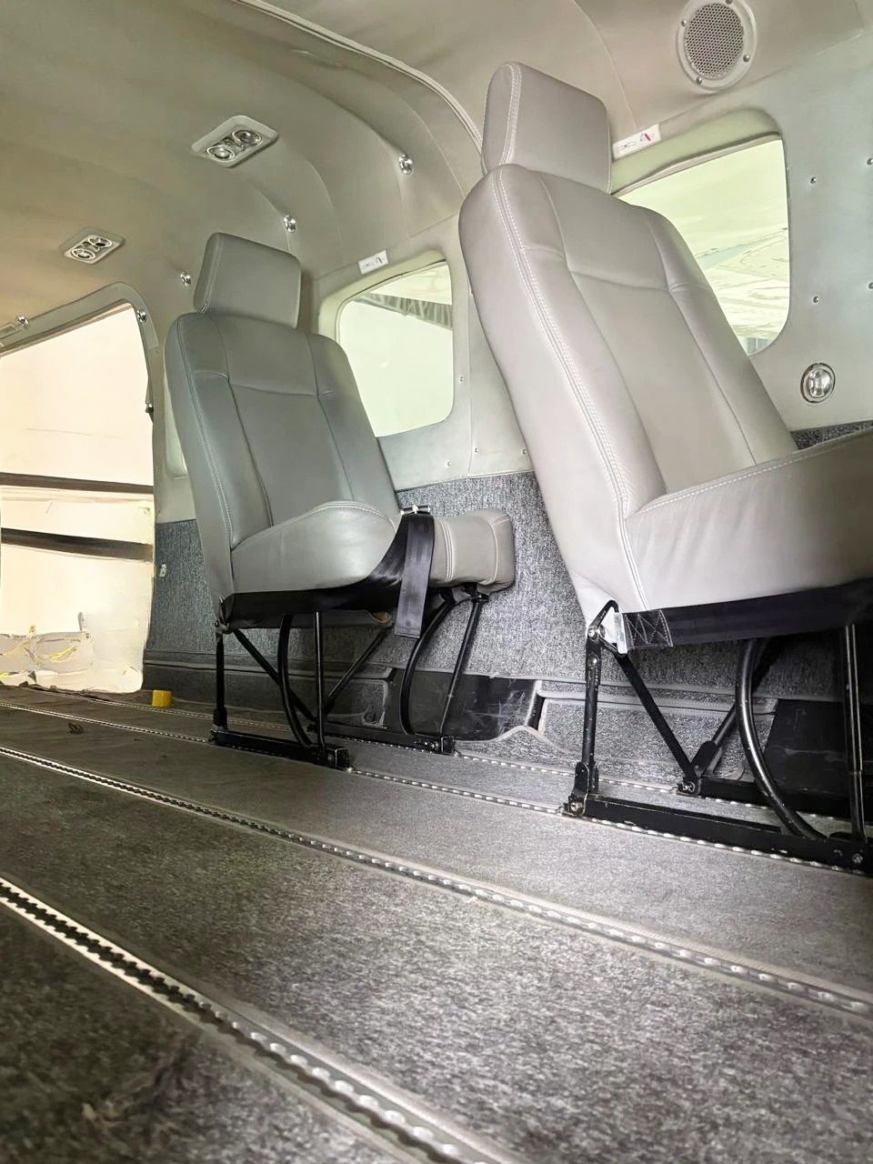 CESSNA 208B GRAND CARAVN 1998