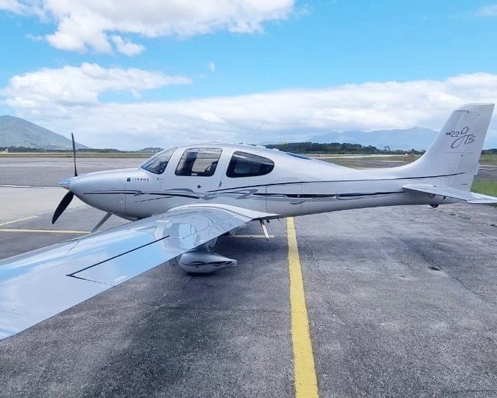 CIRRUS SR22 GTS 2008