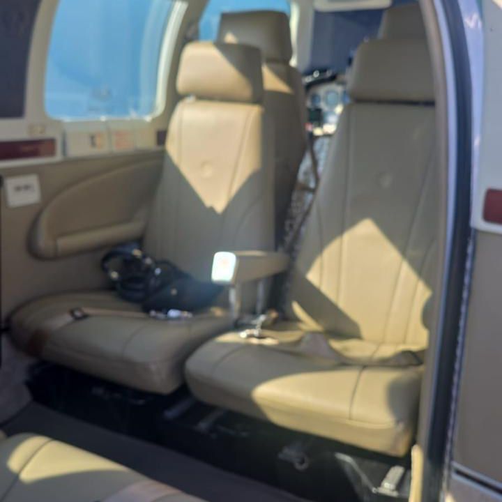 BEECHCRAFT BARON 58 1980