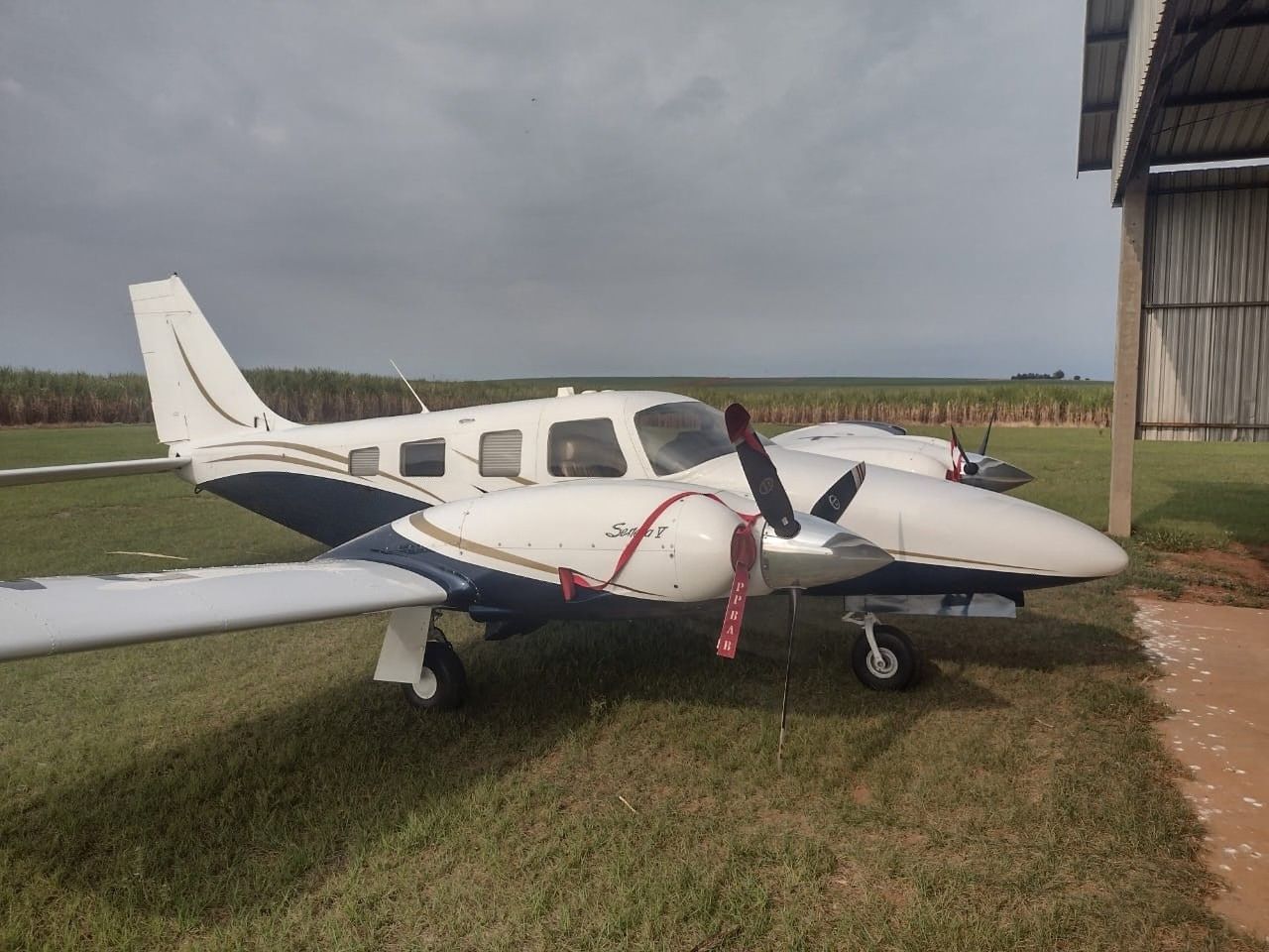 PIPER SENECA V 2010