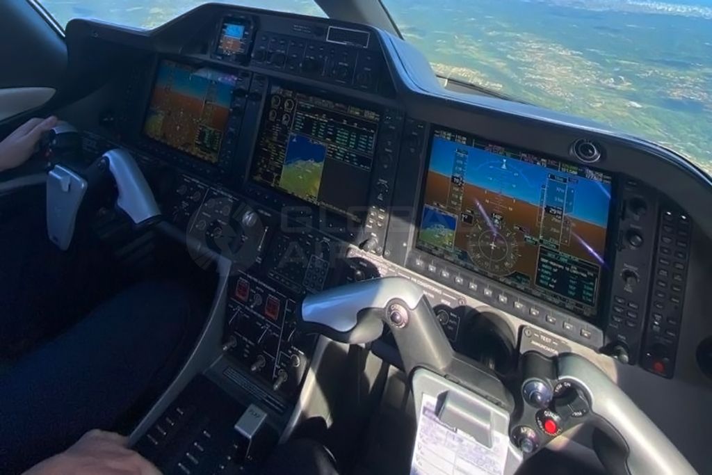 EMBRAER PHENOM 100 2009