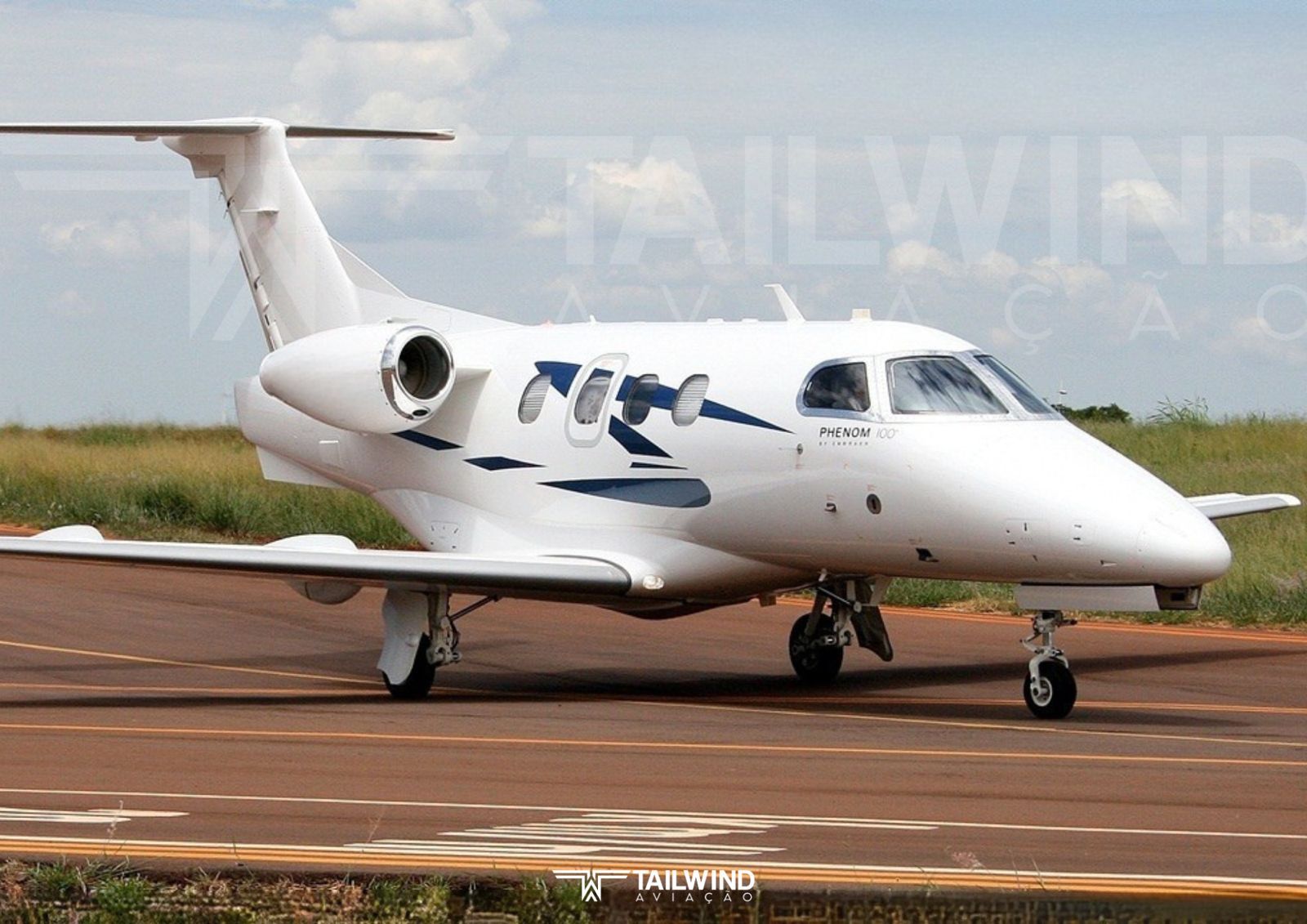 EMBRAER PHENOM 100 2010