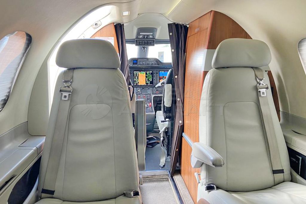 EMBRAER PHENOM 100 2011