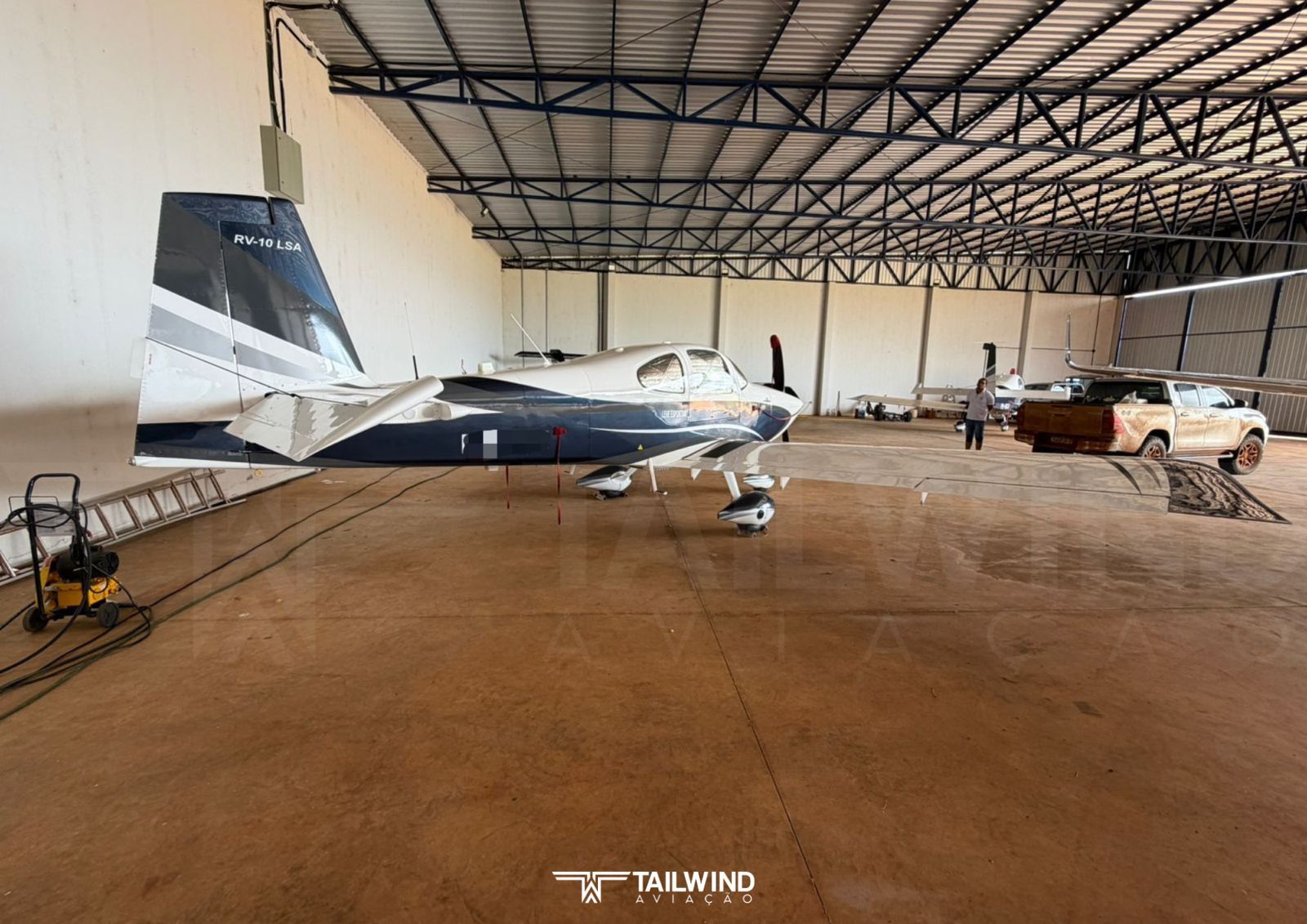 VANS RV10 FLYER 2024