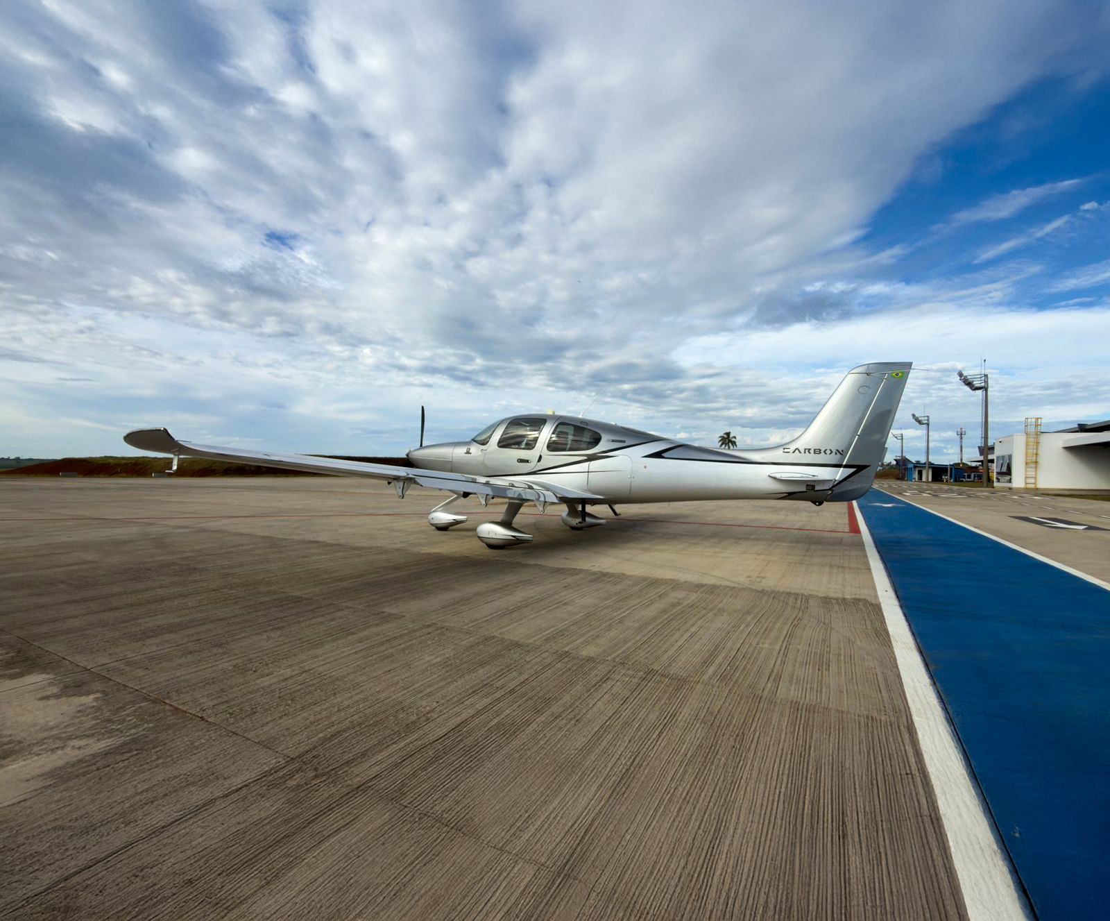 CIRRUS SR20 G6 2022