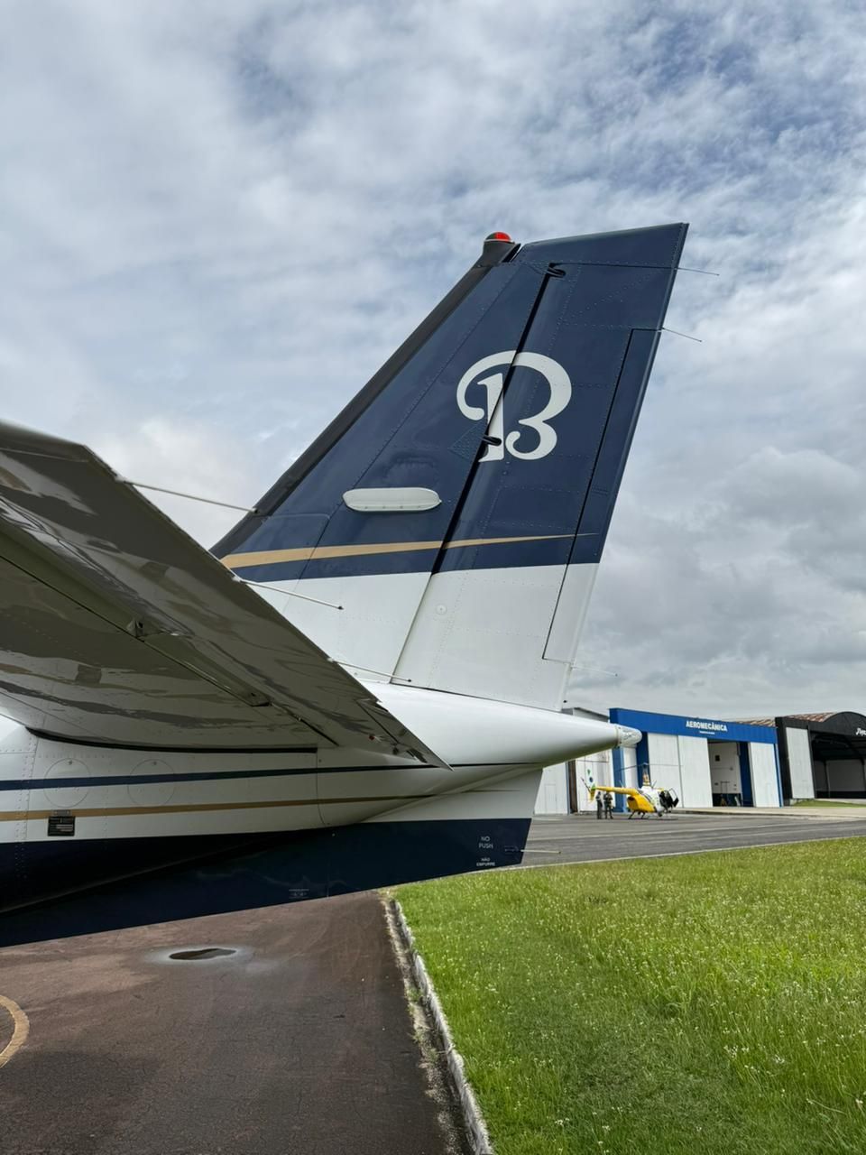 BEECHCRAFT KING AIR C90B 1999