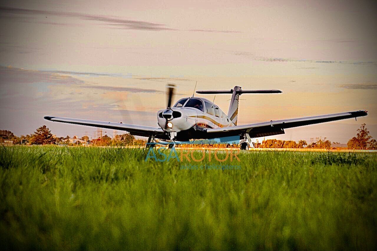 EMBRAER EMB-711T CORISCO ASPIRADO 1980