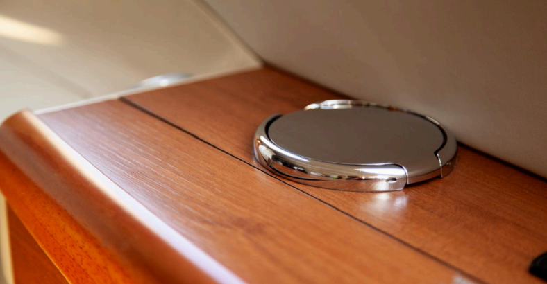 EMBRAER PHENOM 100 2011