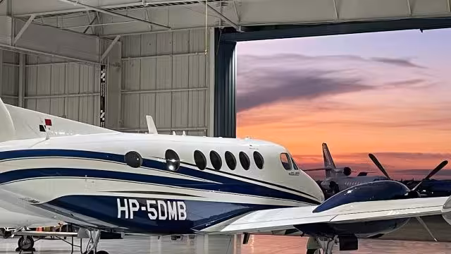 BEECHCRAFT KING AIR B200 1981