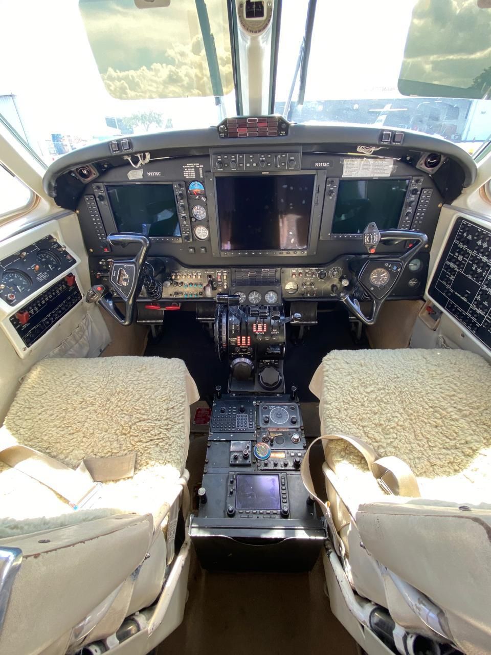 BEECHCRAFT KING AIR B200 1981