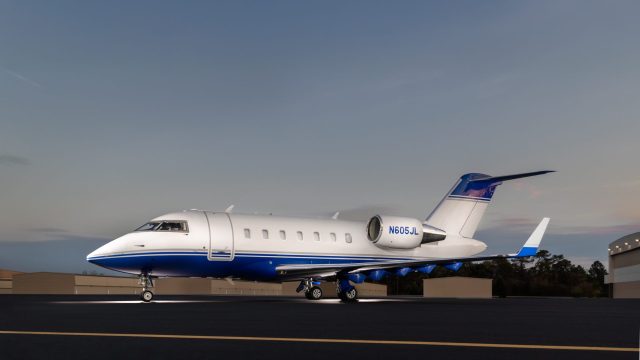BOMBARDIER CHALLENGER 605 2010