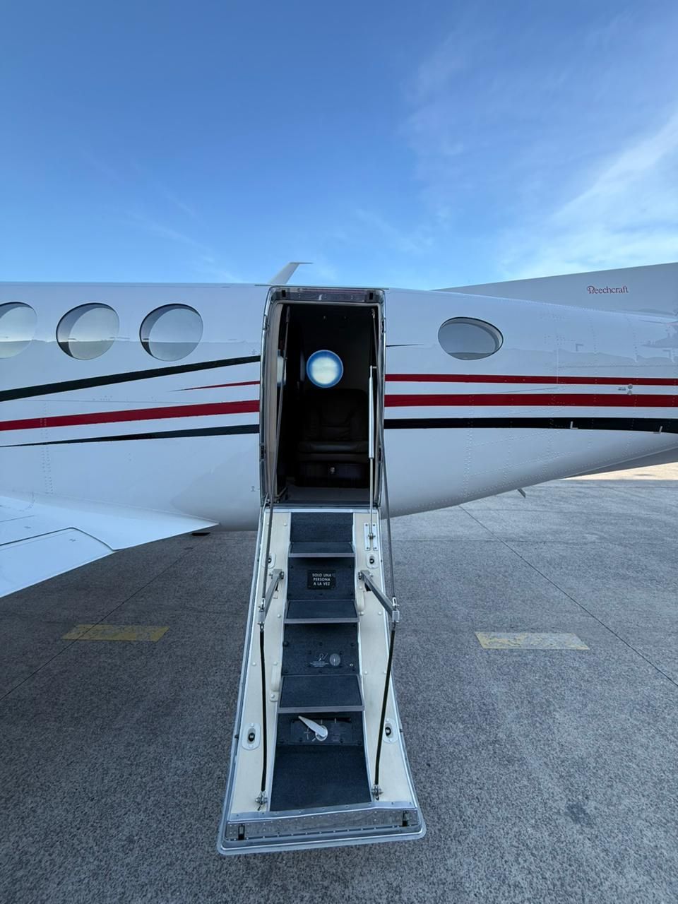 BEECHCRAFT KING AIR 250 2017