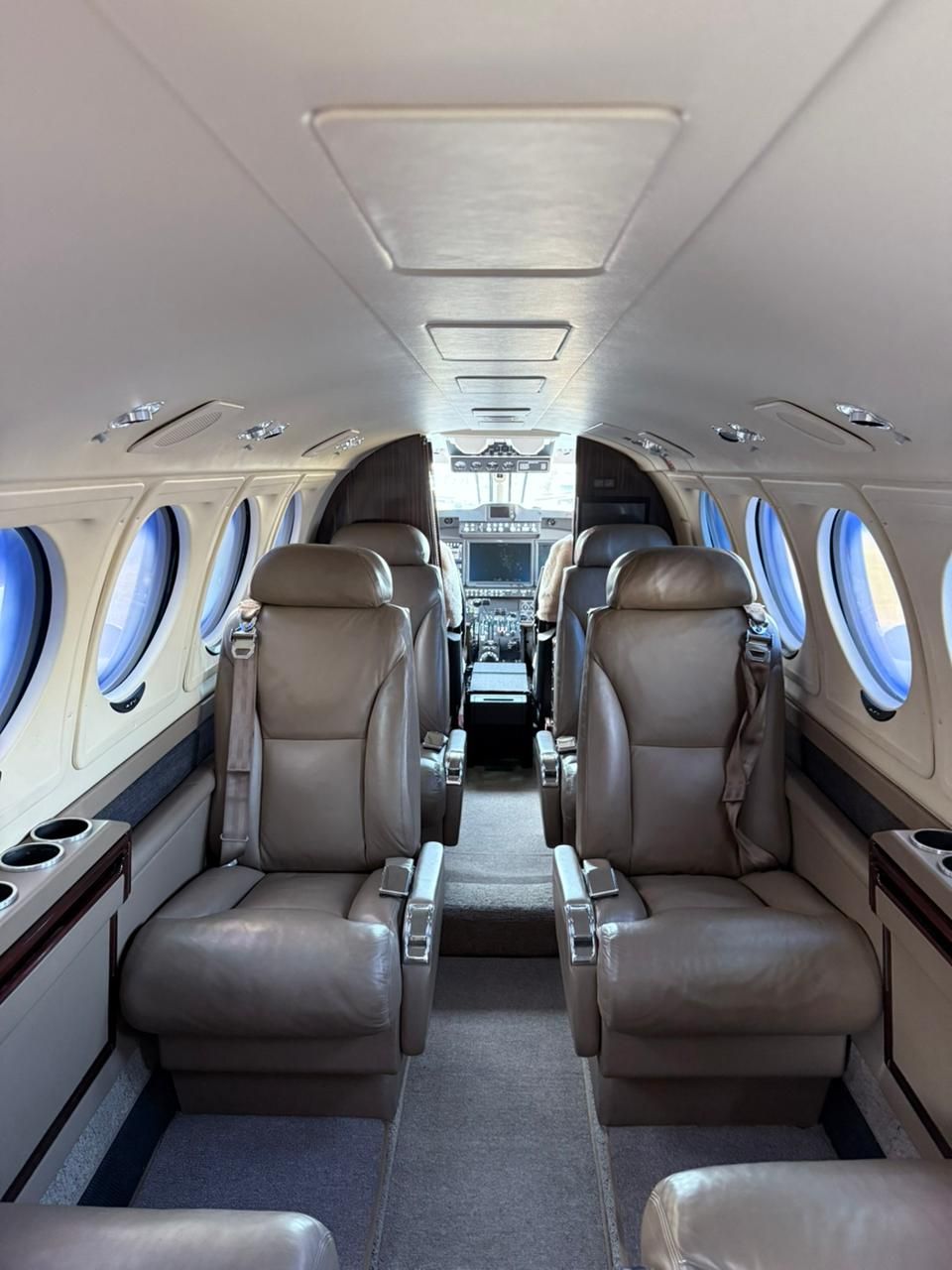 BEECHCRAFT KING AIR 250 2017