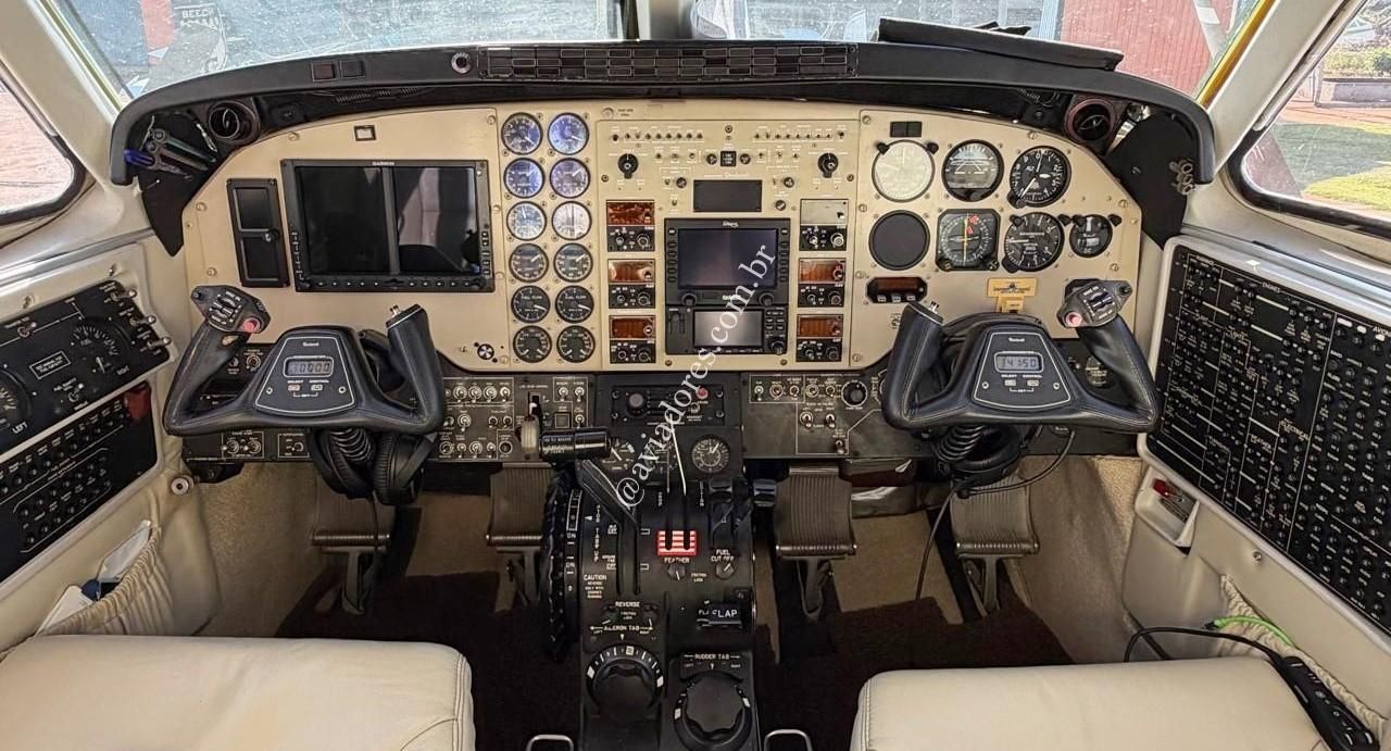 BEECHCRAFT KING AIR C90B 1998