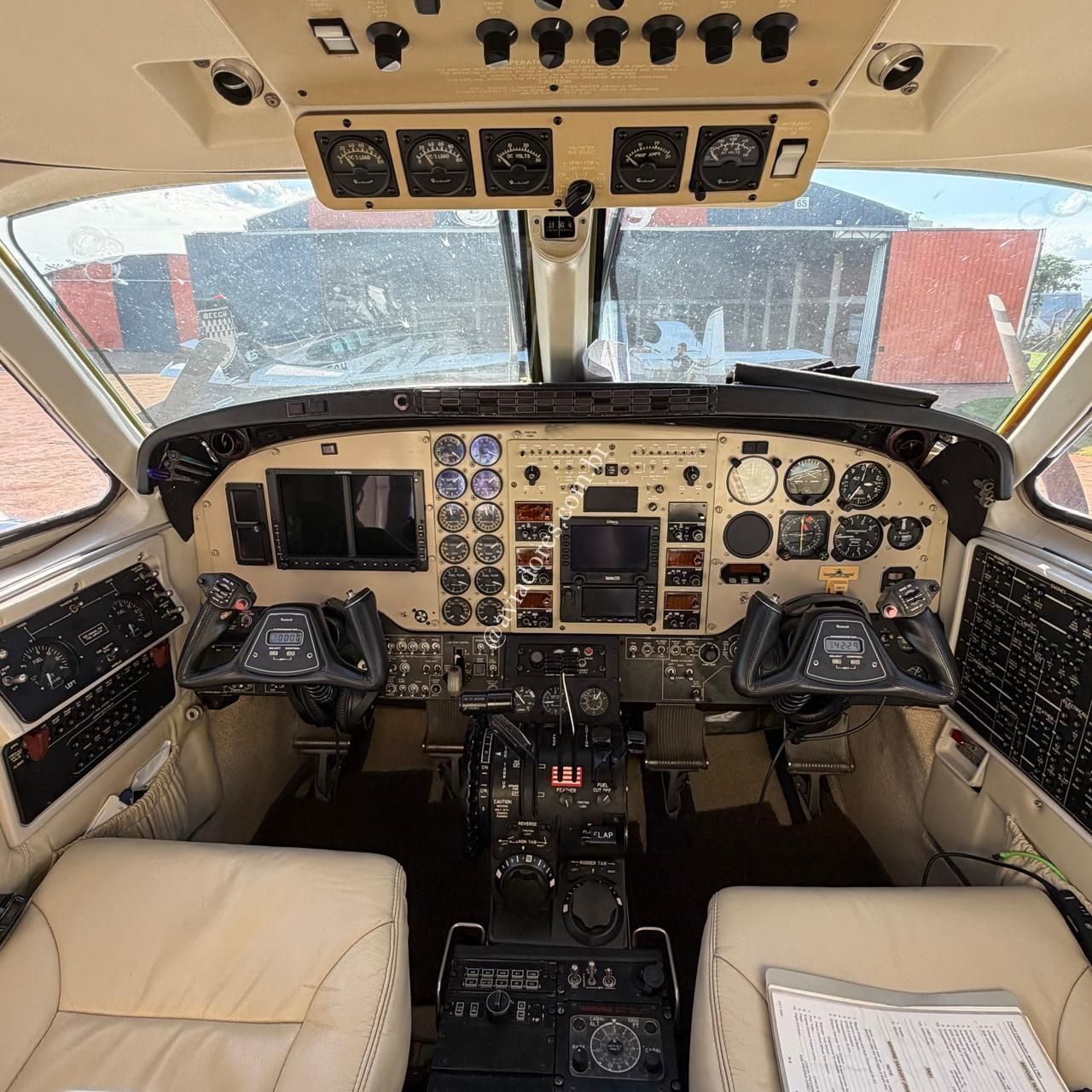 BEECHCRAFT KING AIR C90B 1998