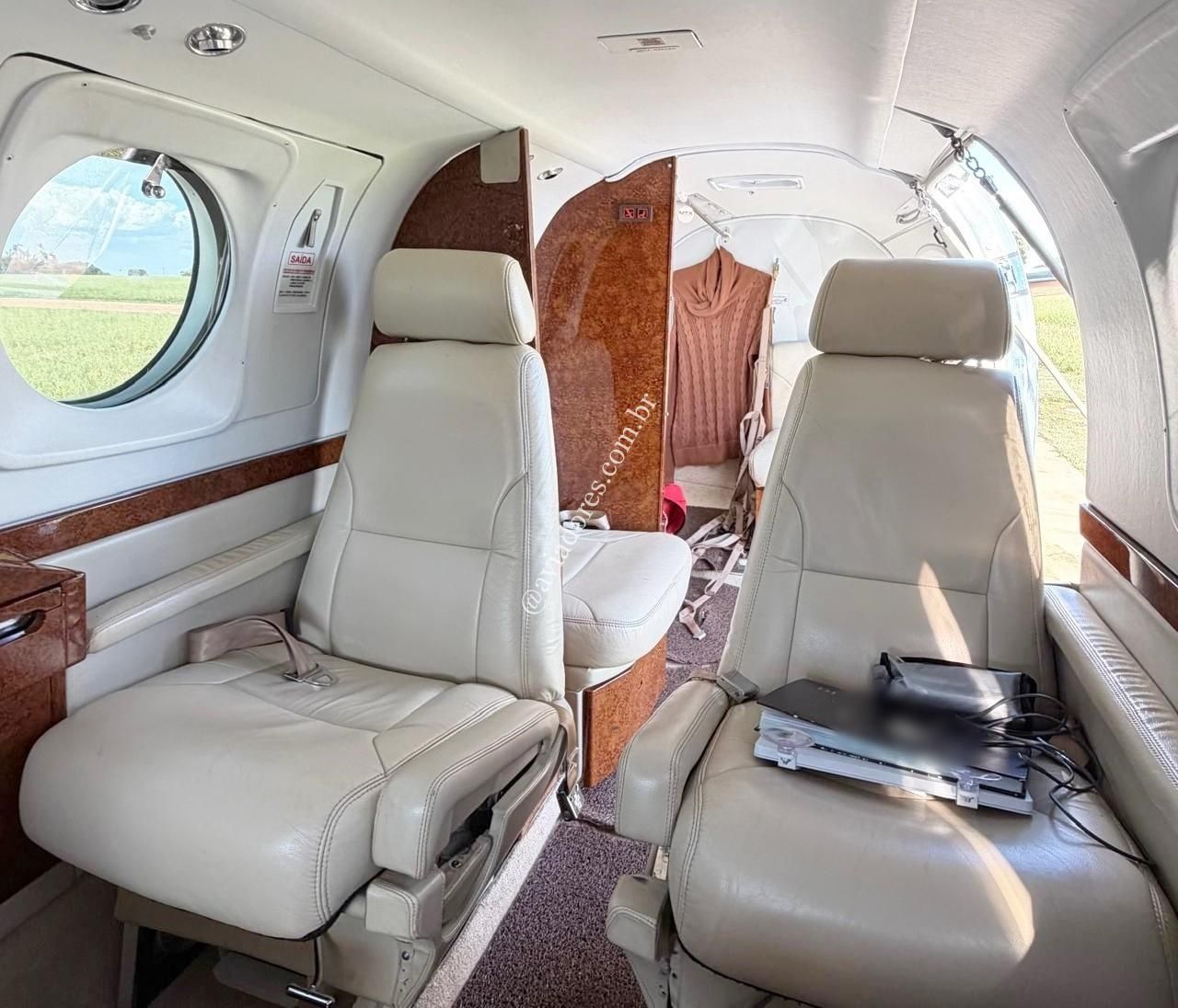 BEECHCRAFT KING AIR C90B 1998