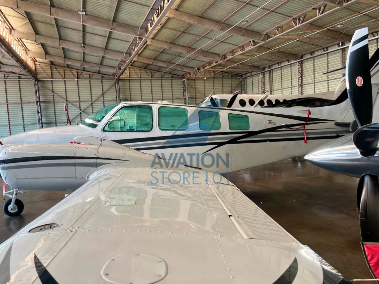 BEECHCRAFT BARON 58 1998