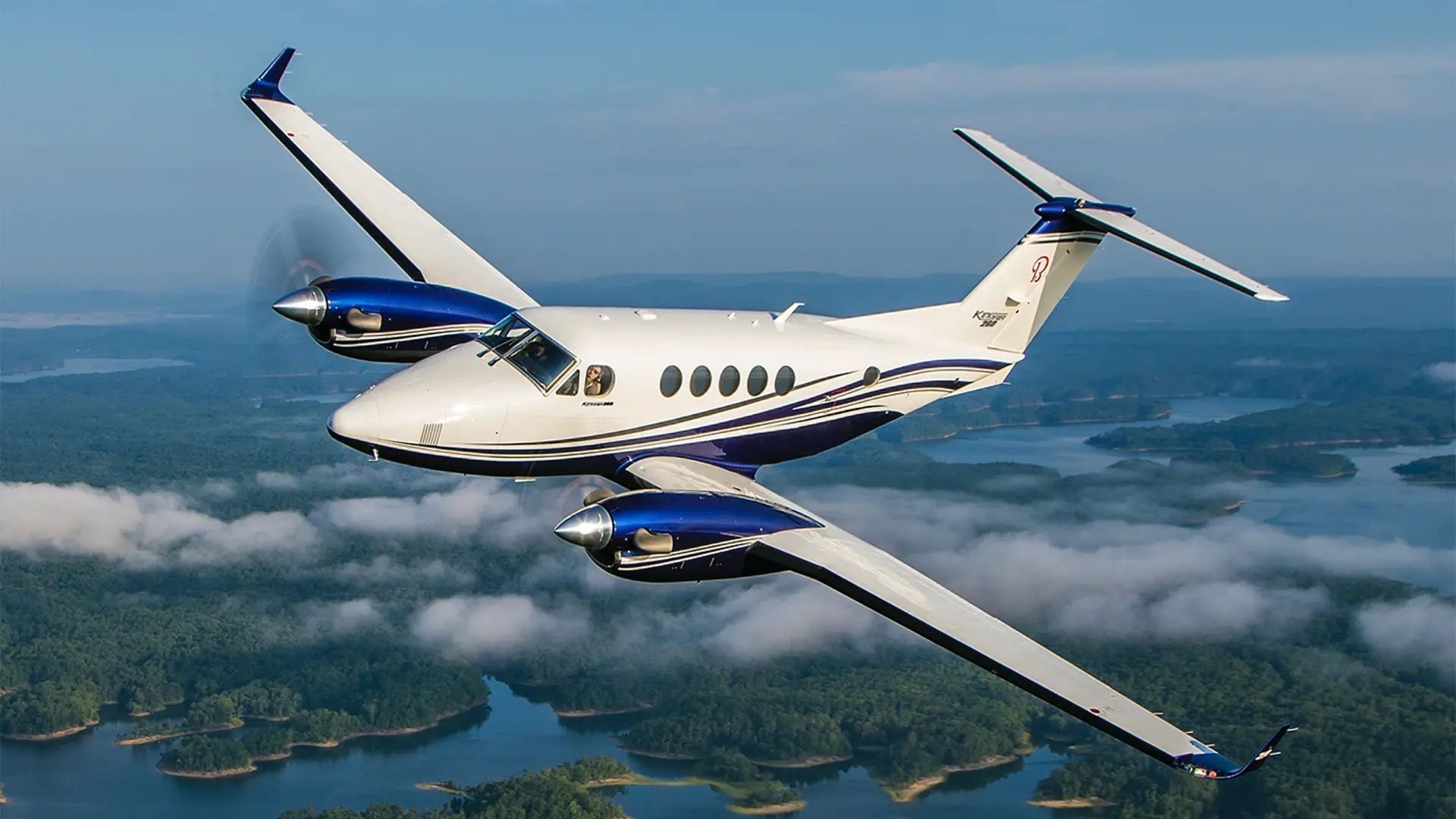 BEECHCRAFT KING AIR 250 2014