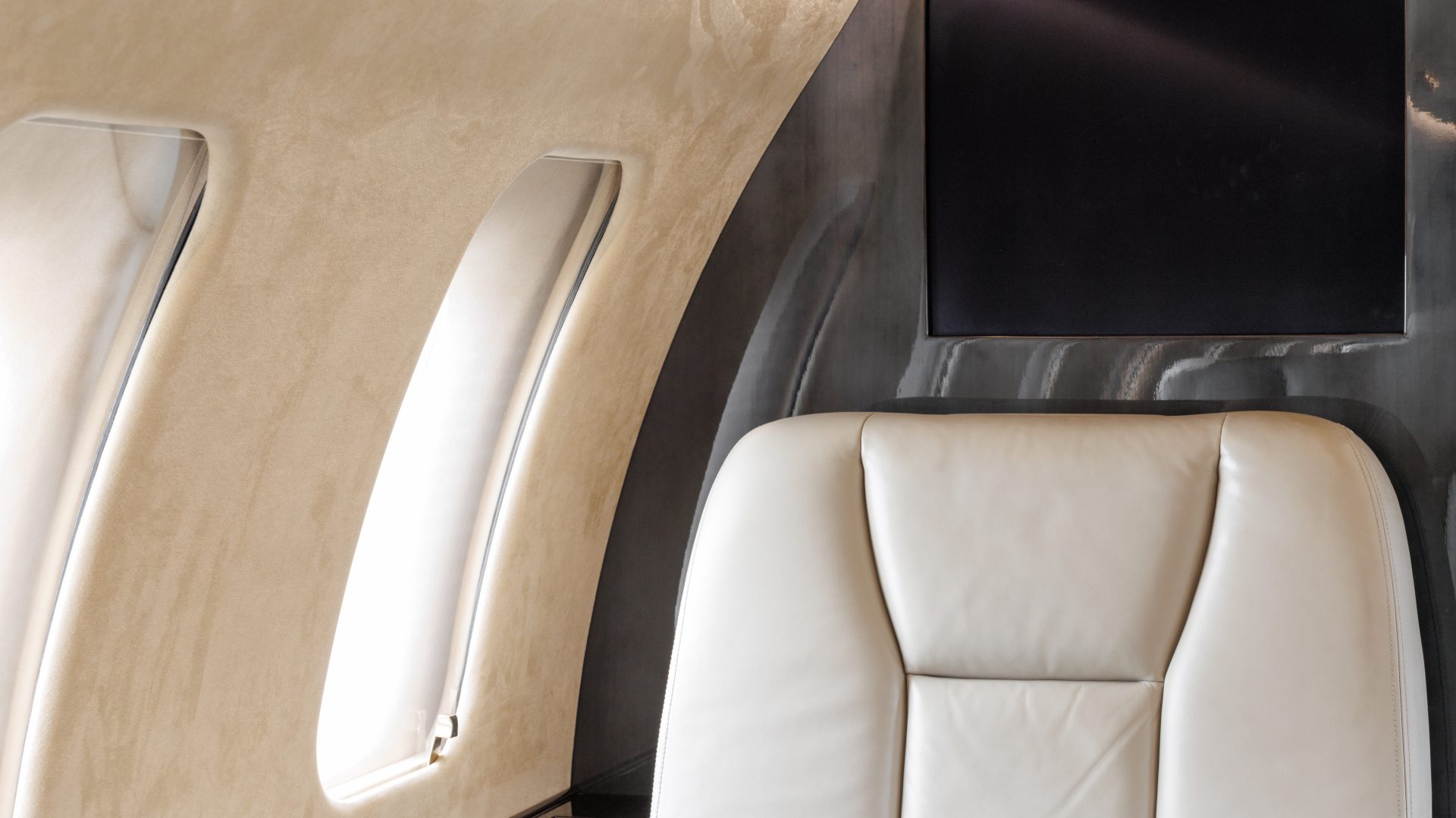 BOMBARDIER CHALLENGER 605 2010