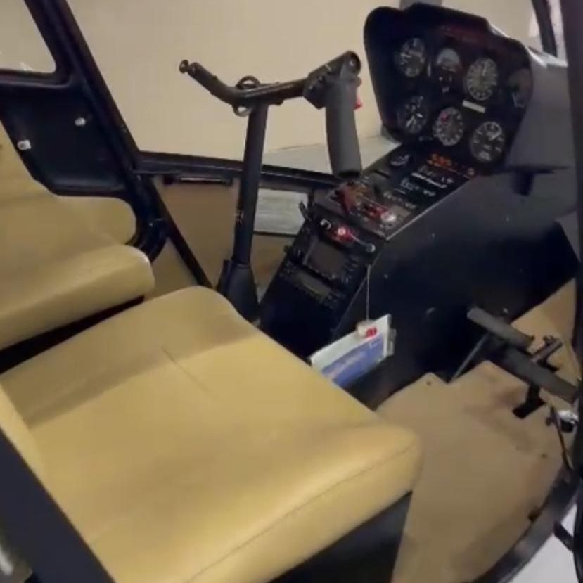 ROBINOSN R44 RAVEN II 2012