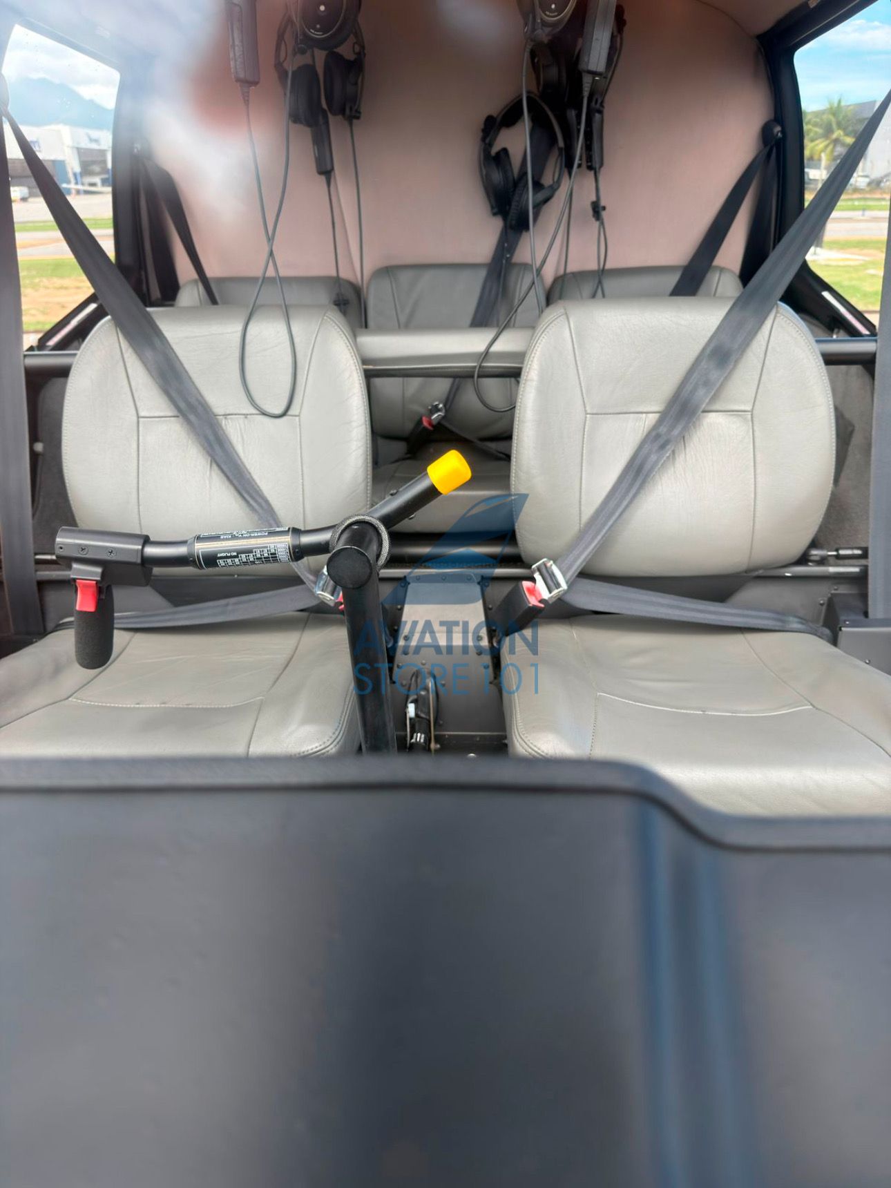 ROBINSON R66 TURBINE 2012