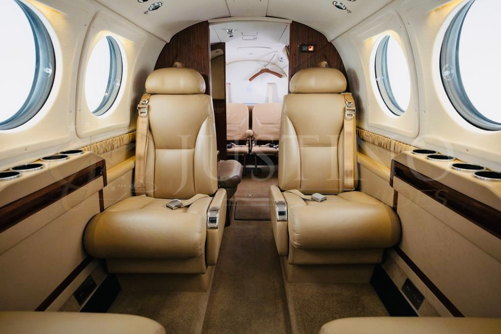 BEECHCRAFT KING AIR 250 2014