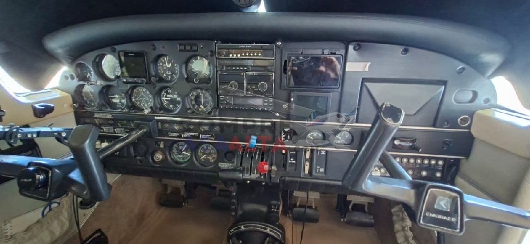 EMB-720 MINUANO 1982