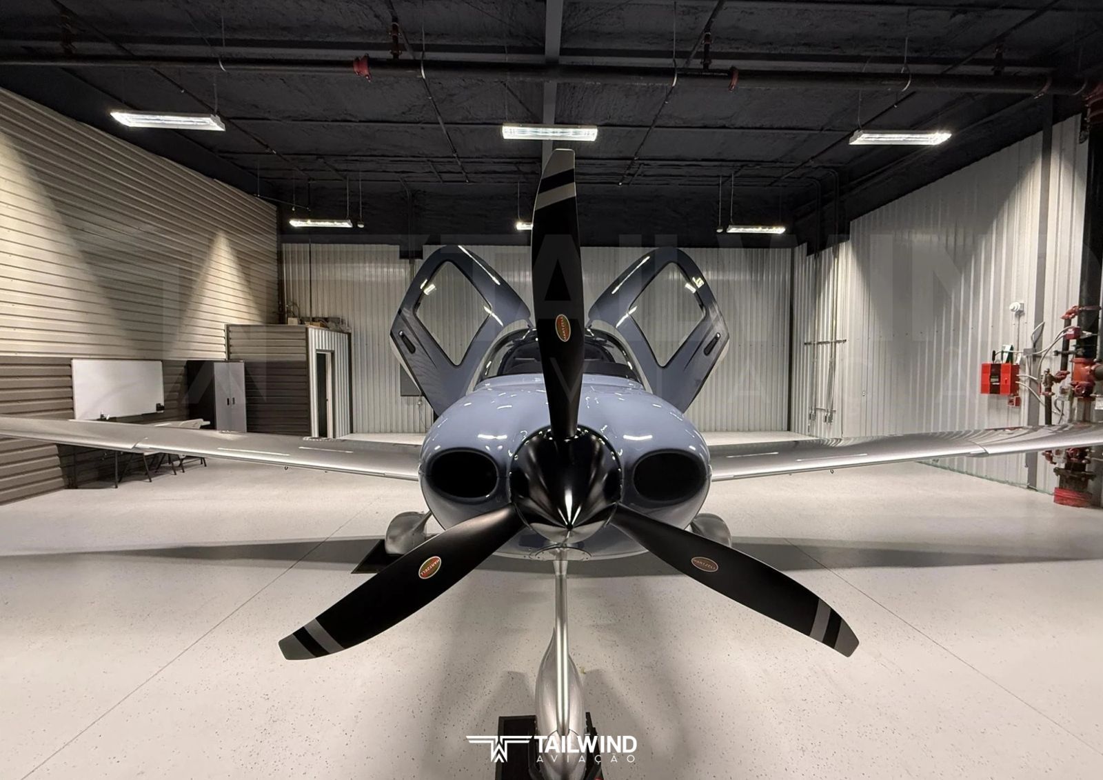 CIRRUS SR22 G6 2018