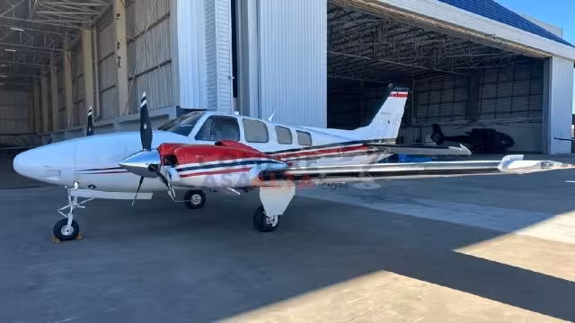 BEECHCRAFT BARON G58 2013