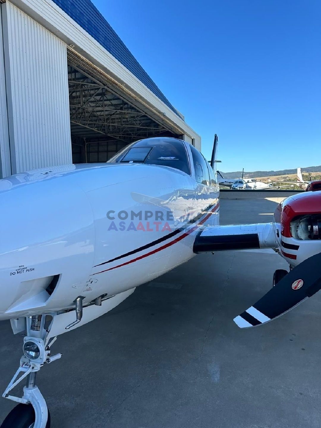 BEECHCRAFT BARON G58 2013