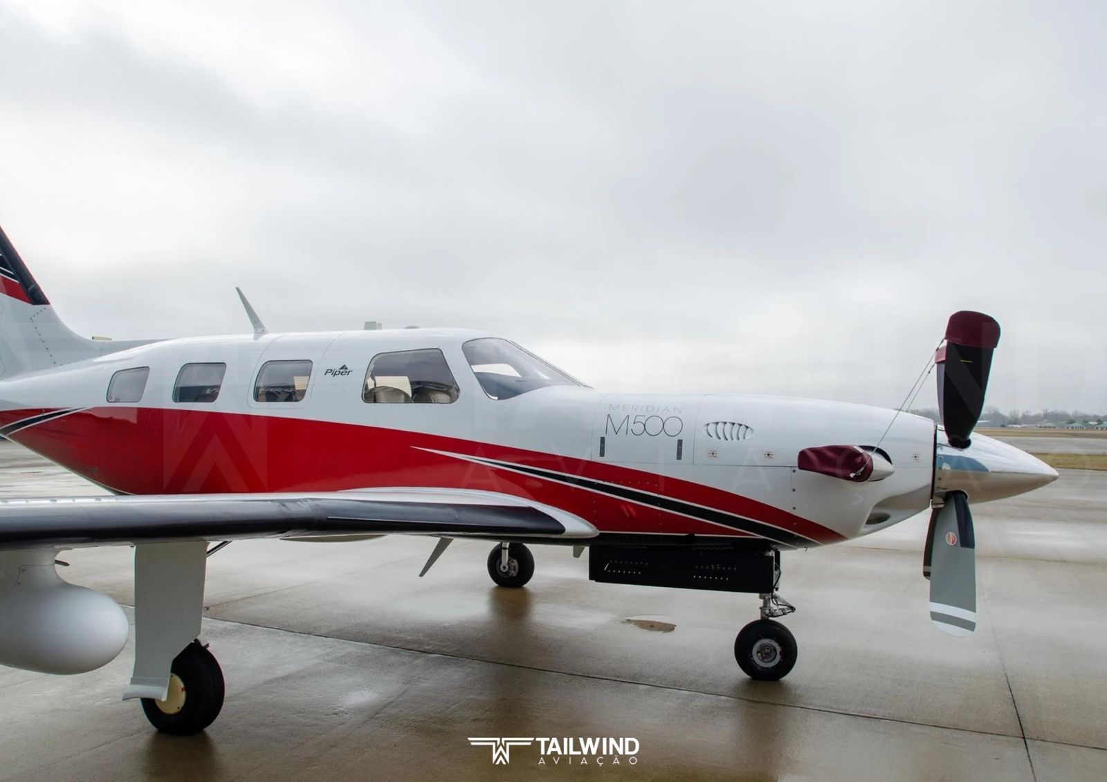 PIPER M500 2015