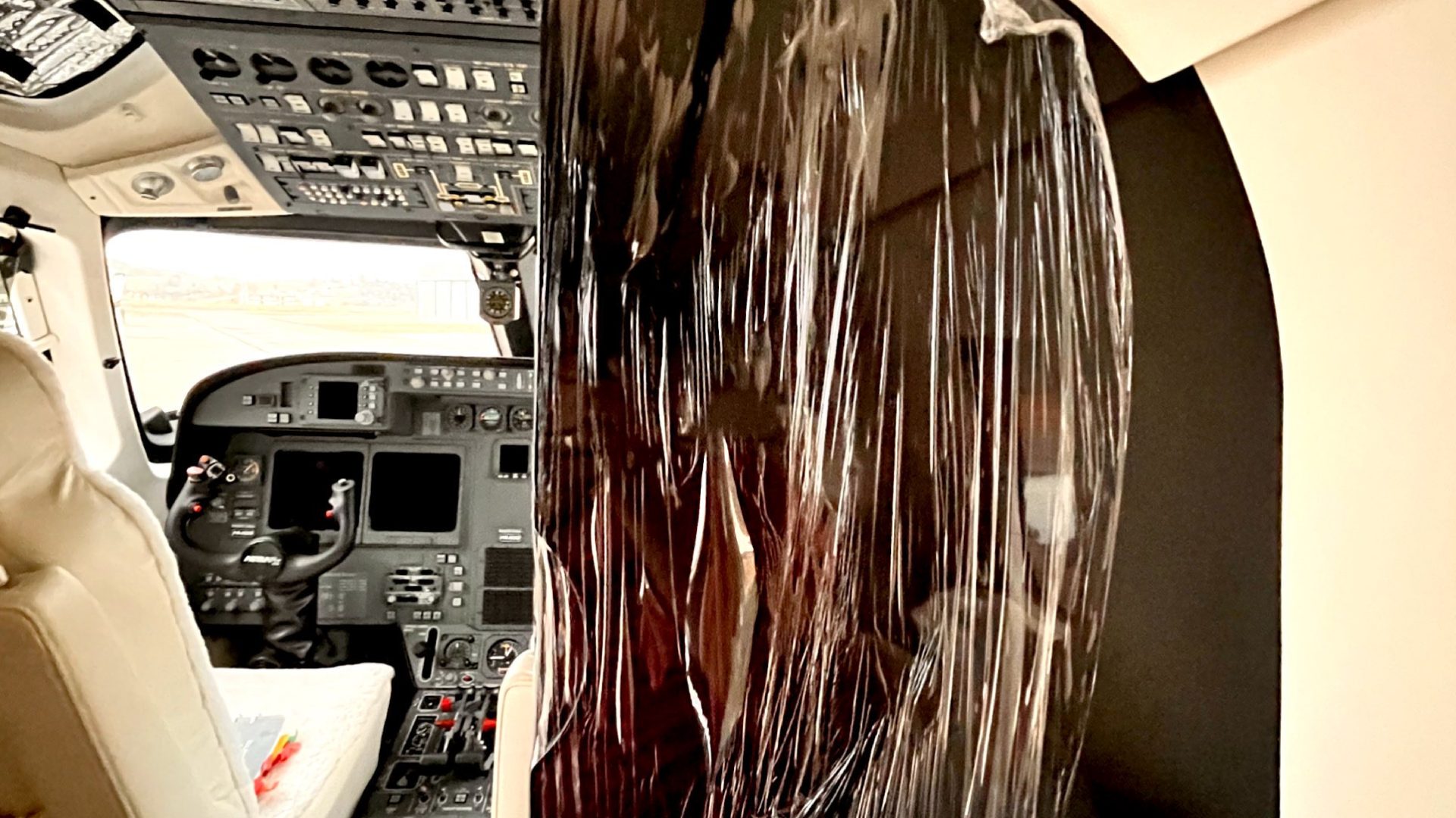 GULFSTREAM G100 ASTRA SPX 2000