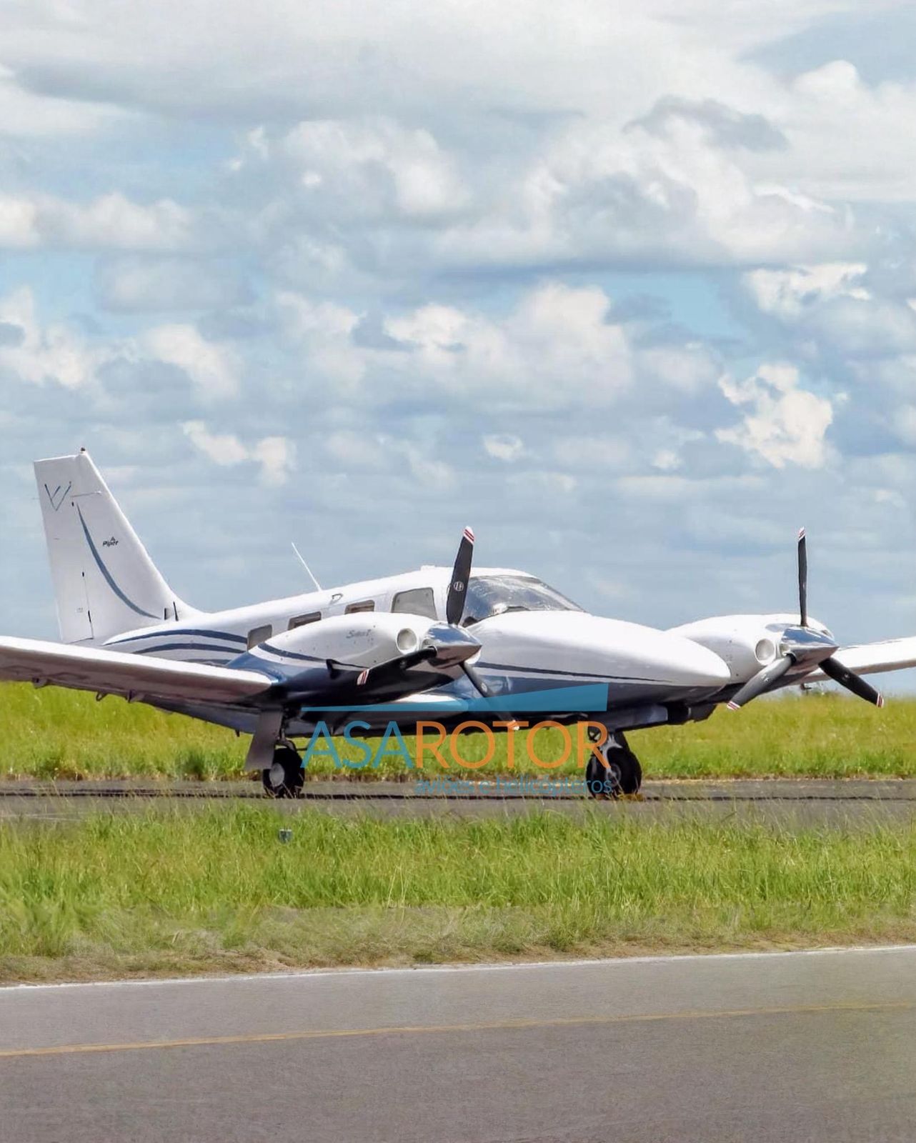 PIPER PA34-220T SENECA V 2011