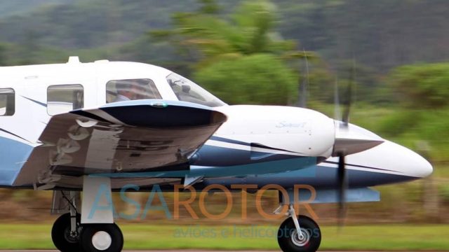 PIPER PA34-220T SENECA V 2011