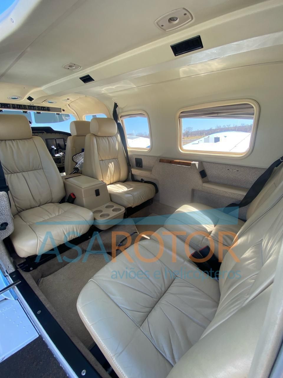 PIPER PA34-220T SENECA V 2011