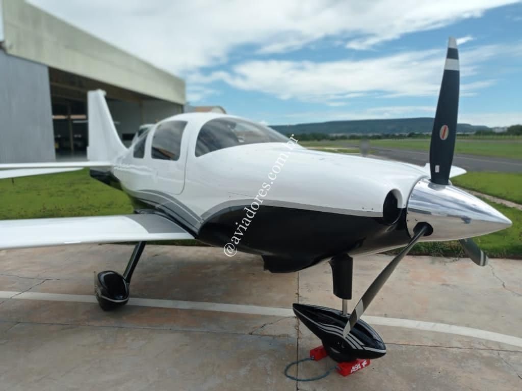 CESSNA COLUMBIA 400 LC41-550FG 2007