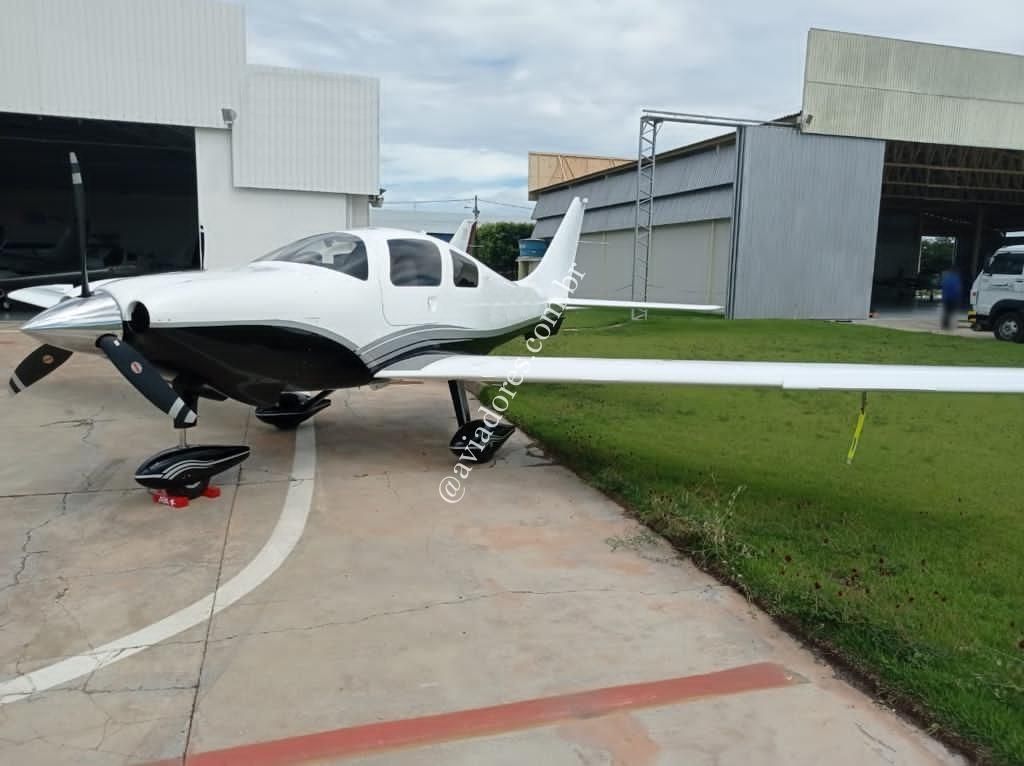 CESSNA COLUMBIA 400 LC41-550FG 2007