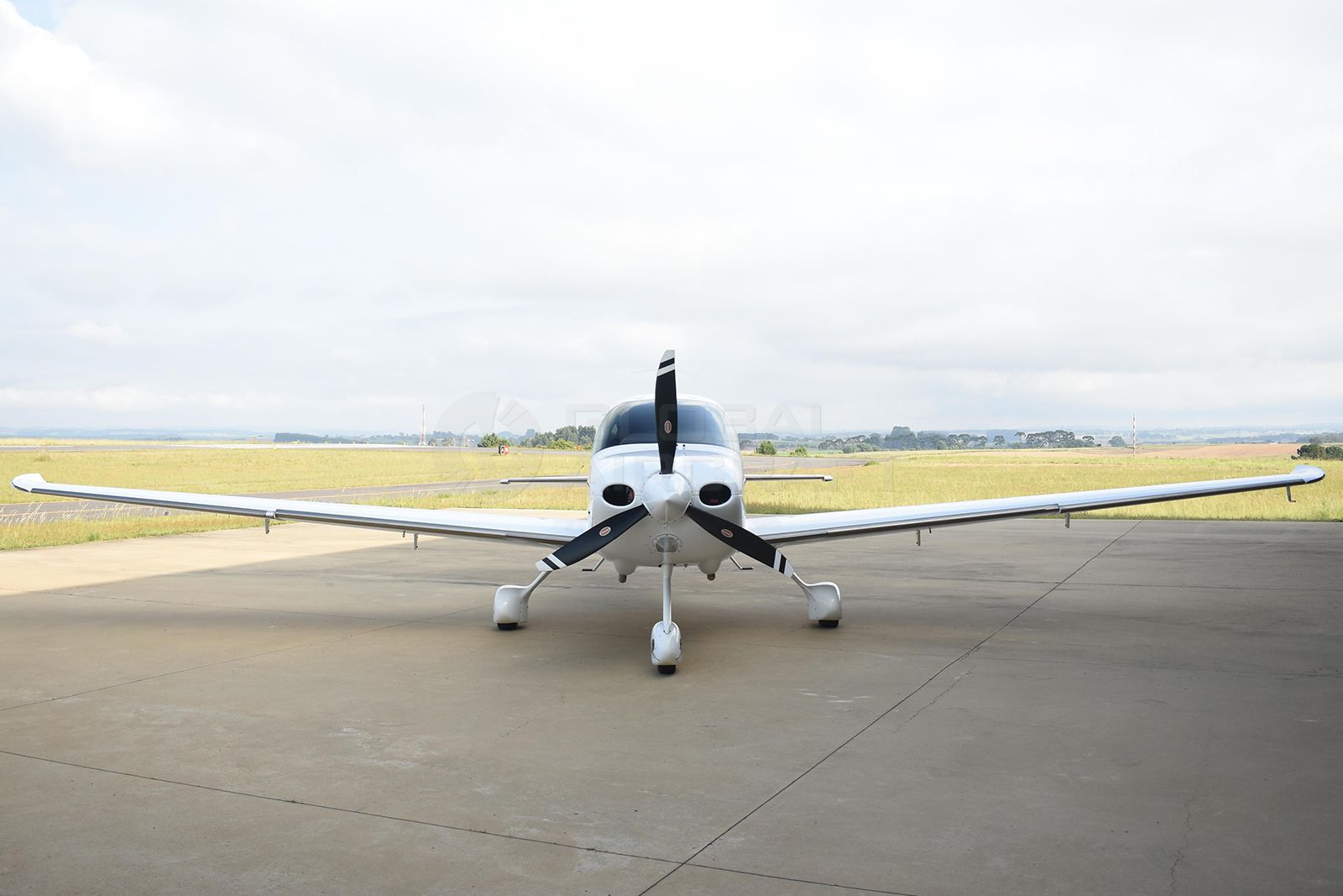 CIRRUS SR22 G6 2019