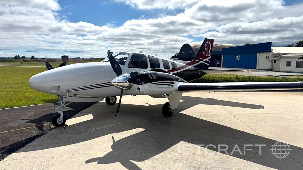 Beechcraft Baron G58 2015