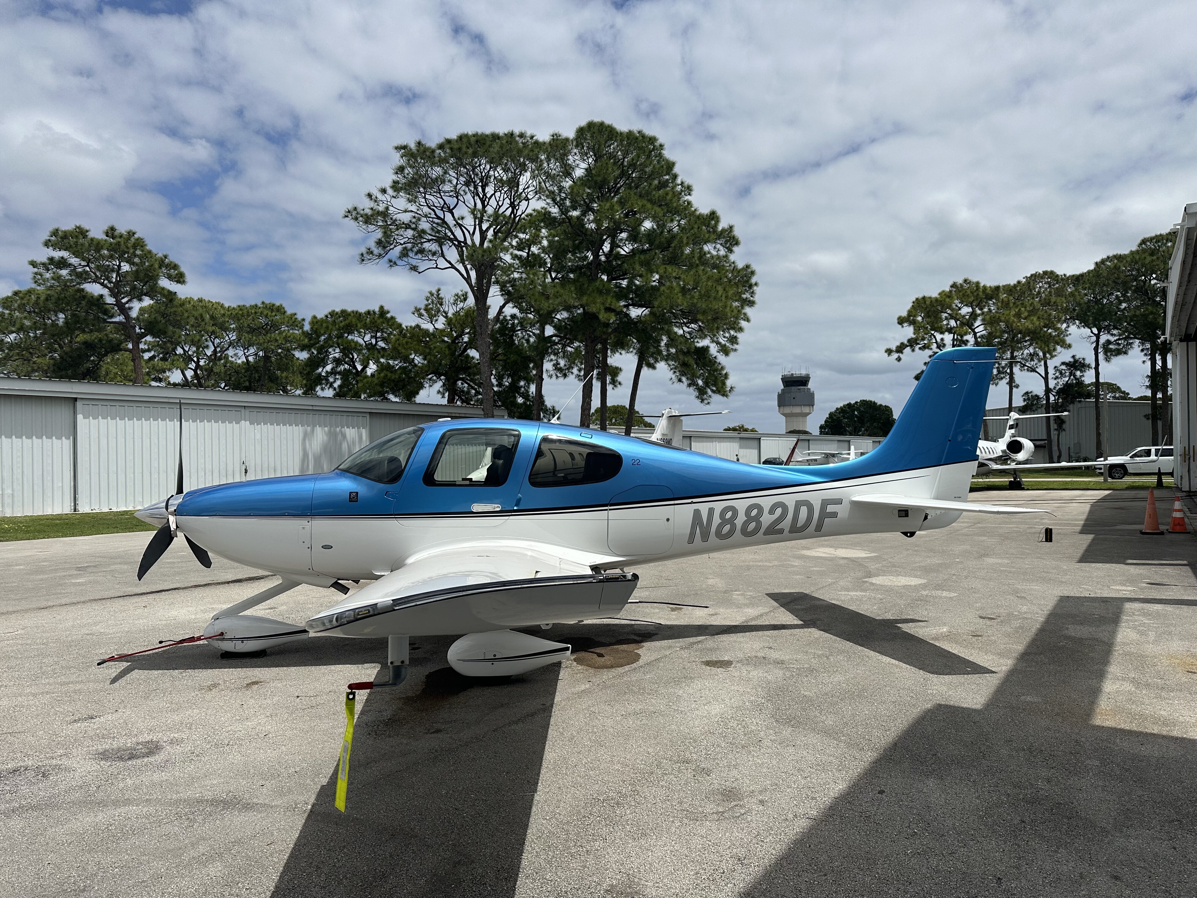 CIRRUS SR22 G6 2017