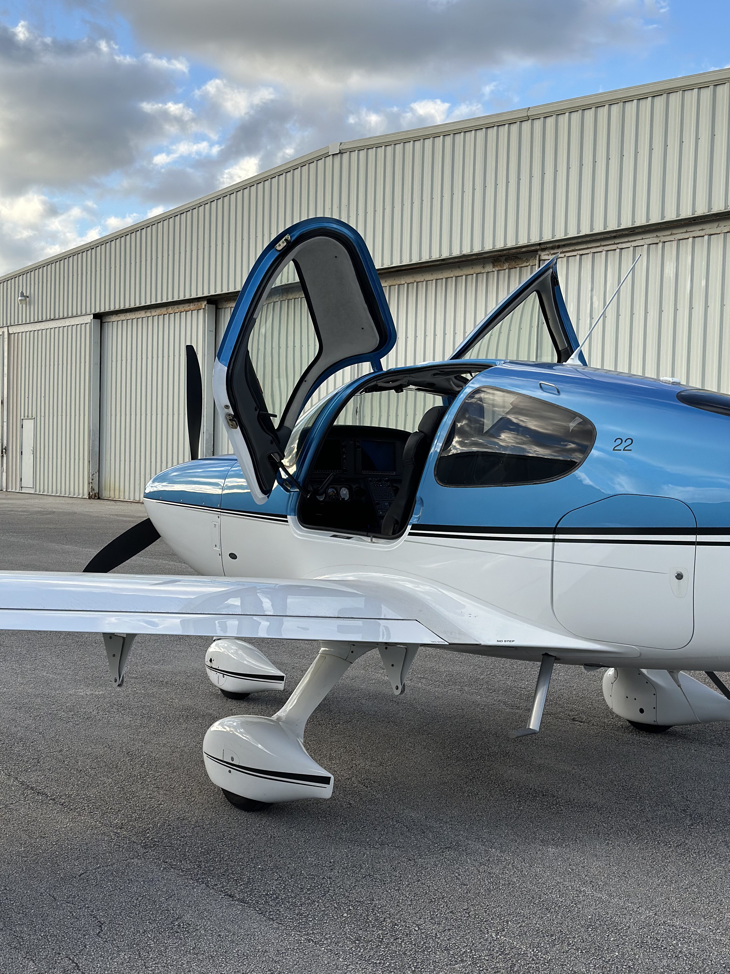 CIRRUS SR22 G6 2017