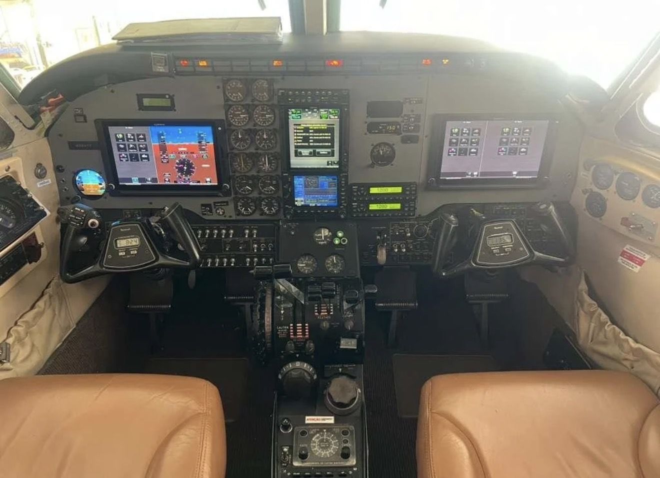 BEECHCRAFT KING AIR C90 1979