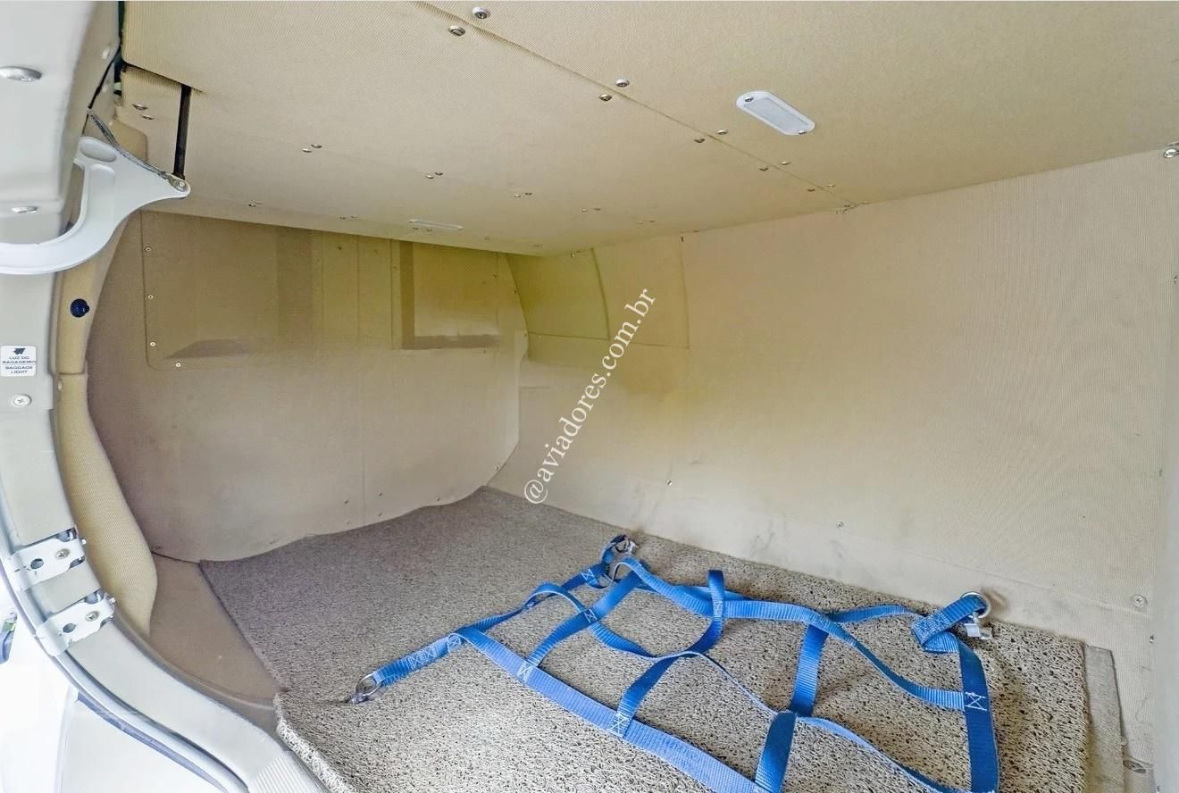 EMBRAER EMB-500 PHENOM 100 2010