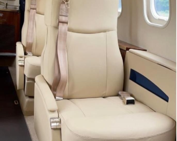 BOMBARDIER LEARJET 40XR 2007