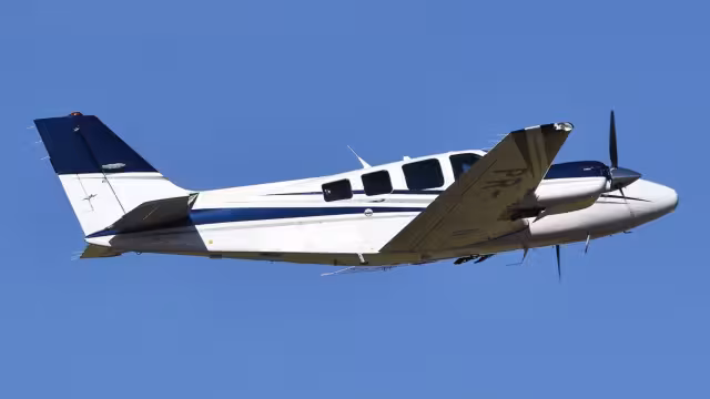 BEECHCRAFT BARON 58 1996